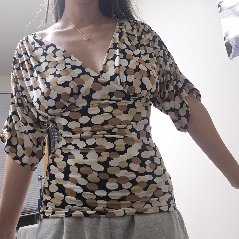 Rampage Ruched Flutter Short Sleeve Polka Dots Blouse Size Small